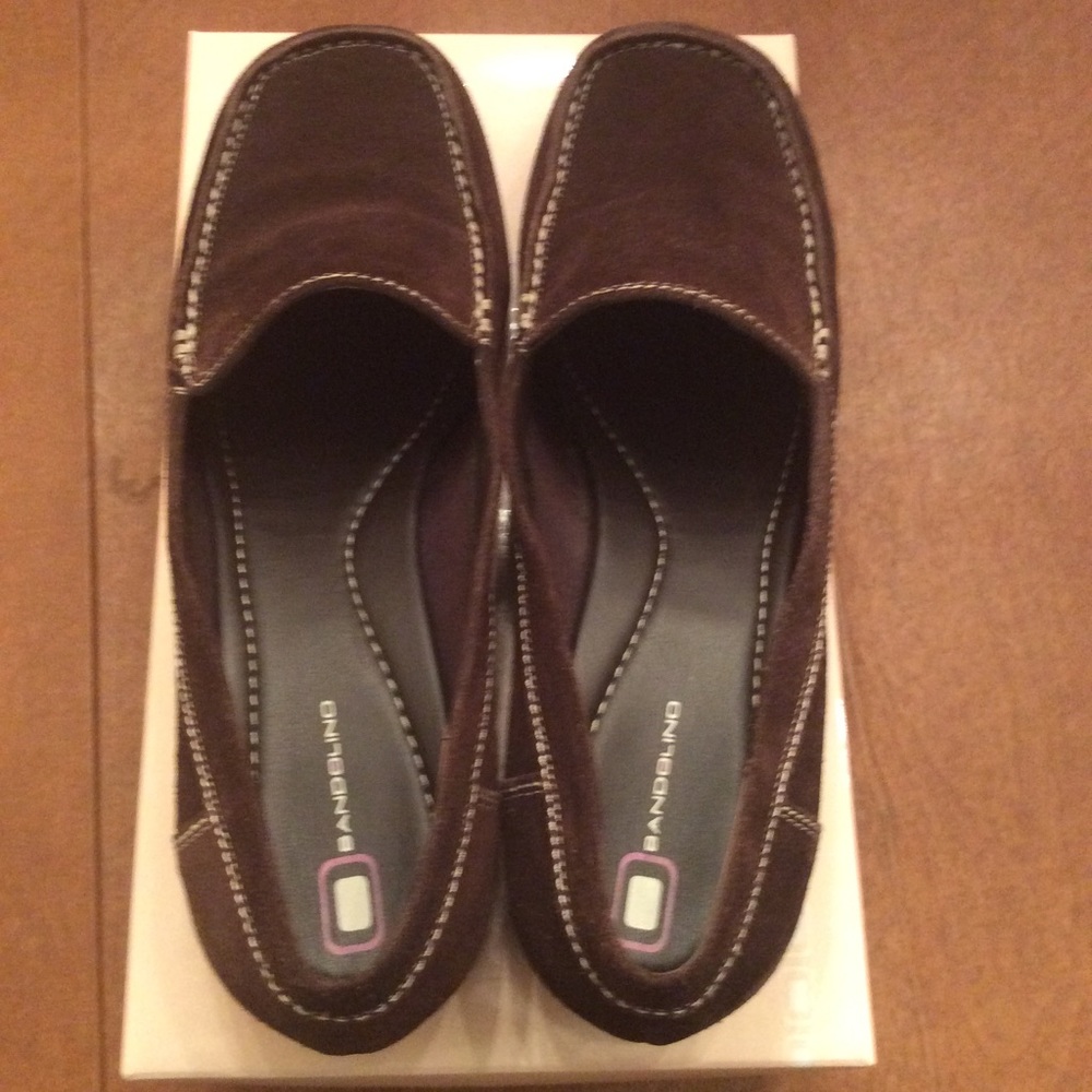 Bandolino Bowyler Suede Wedge